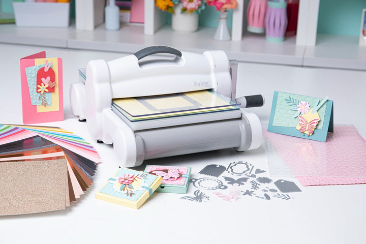 Sizzix Big Shot PLUS Starter Kit 2