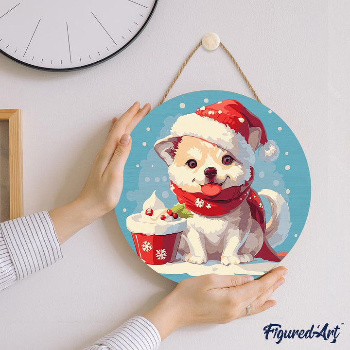 Malen nach Zahlen auf Holzscheibe – Weihnachtswelpe - Kidis Art